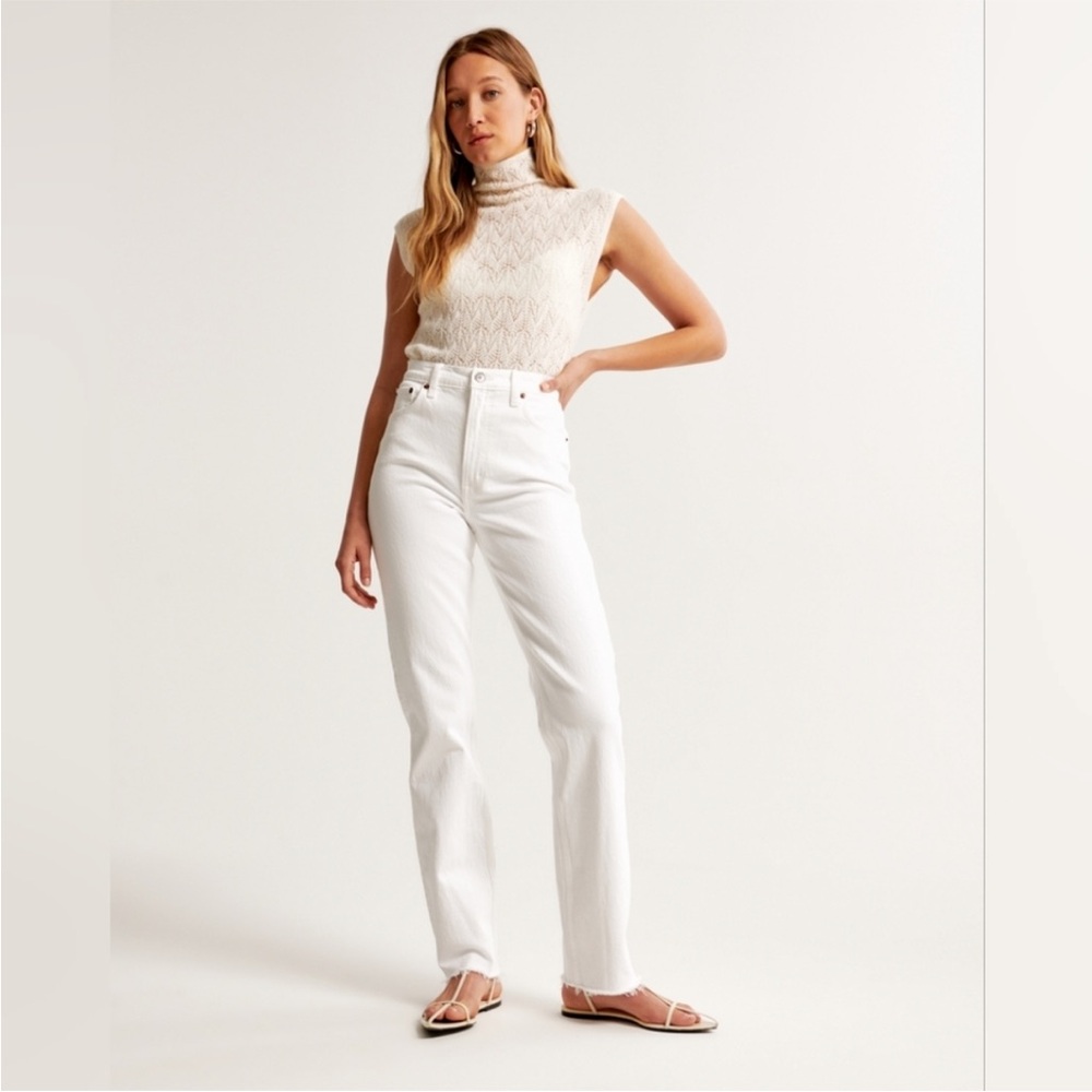 Abercrombie & Fitch 90s straight Ultra High Rise Curve Love Jeans